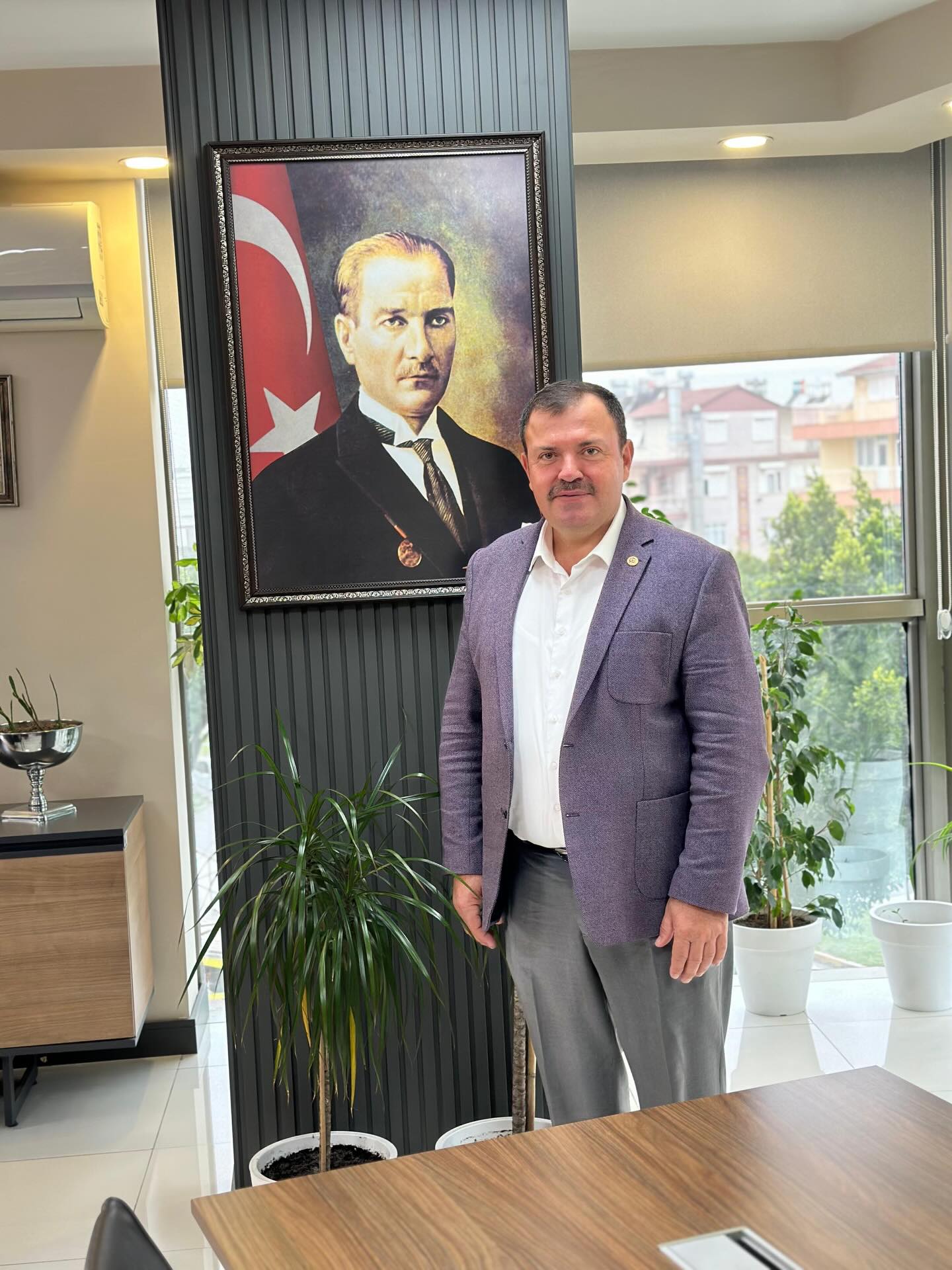 Rüştü Peker fotoğrafı